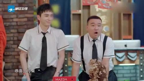 爆料娱乐圈情侣,甜蜜背后暗藏玄机？